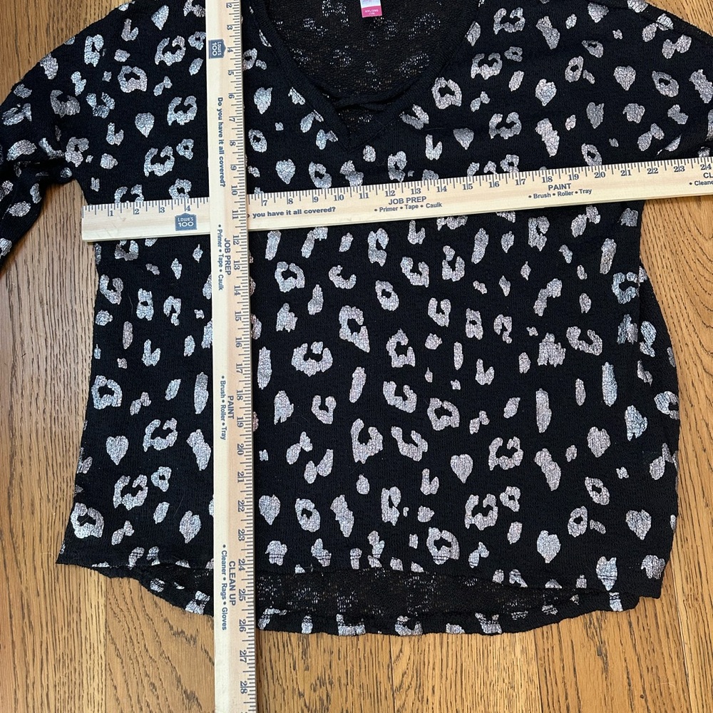 No Boundaries Black and Silver Leopard Long Sleeve Sweater XXL - Picture 5 of 8